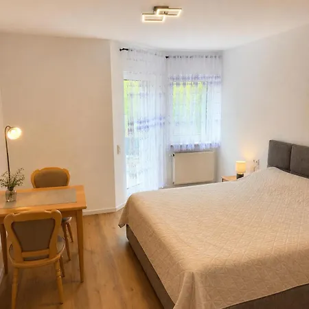 Novella An Der Bismarckhoehe Apartment